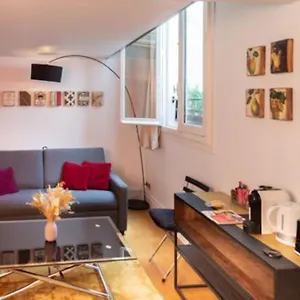 haut-maraisjolie-duplex-33m2.fr-paris.fr/